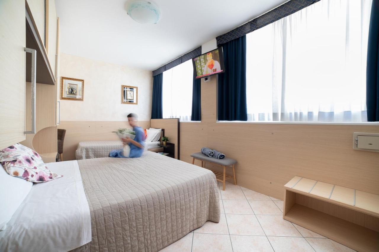 Casa Merano Residence & Restaurant Bibione Centro Eksteriør billede